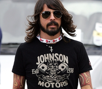 Dave Grohl z Foo Fighters a metalisti Ratt chystají hit